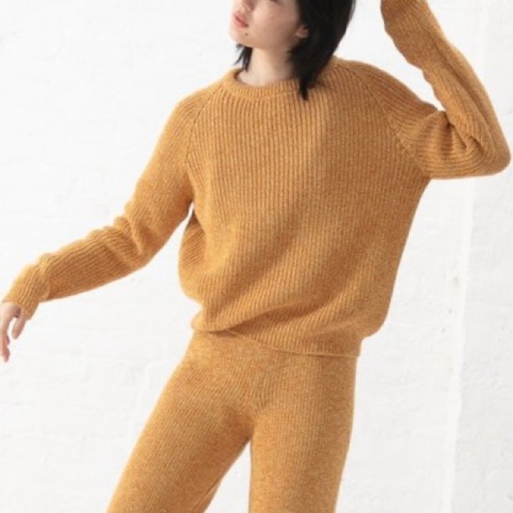 Baserange pearl knit Danube pullover